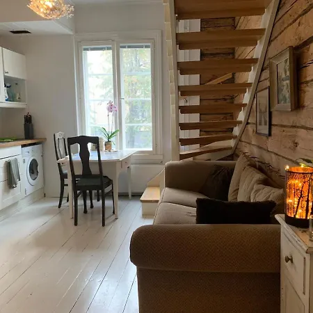 Center 2-bedroom 1 And A Half Bath Unique Old Elegance Appartement Tampere