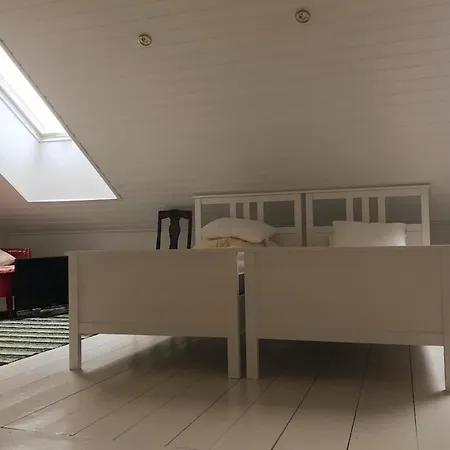 Center 2-bedroom 1 And A Half Bath Unique Old Elegance Tampere