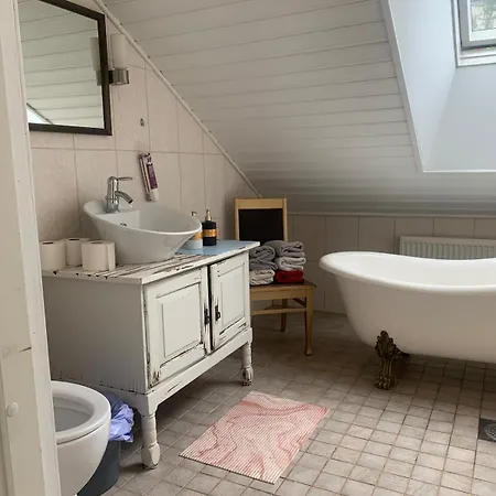 Center 2-bedroom 1 And A Half Bath Unique Old Elegance Appartement Tampere